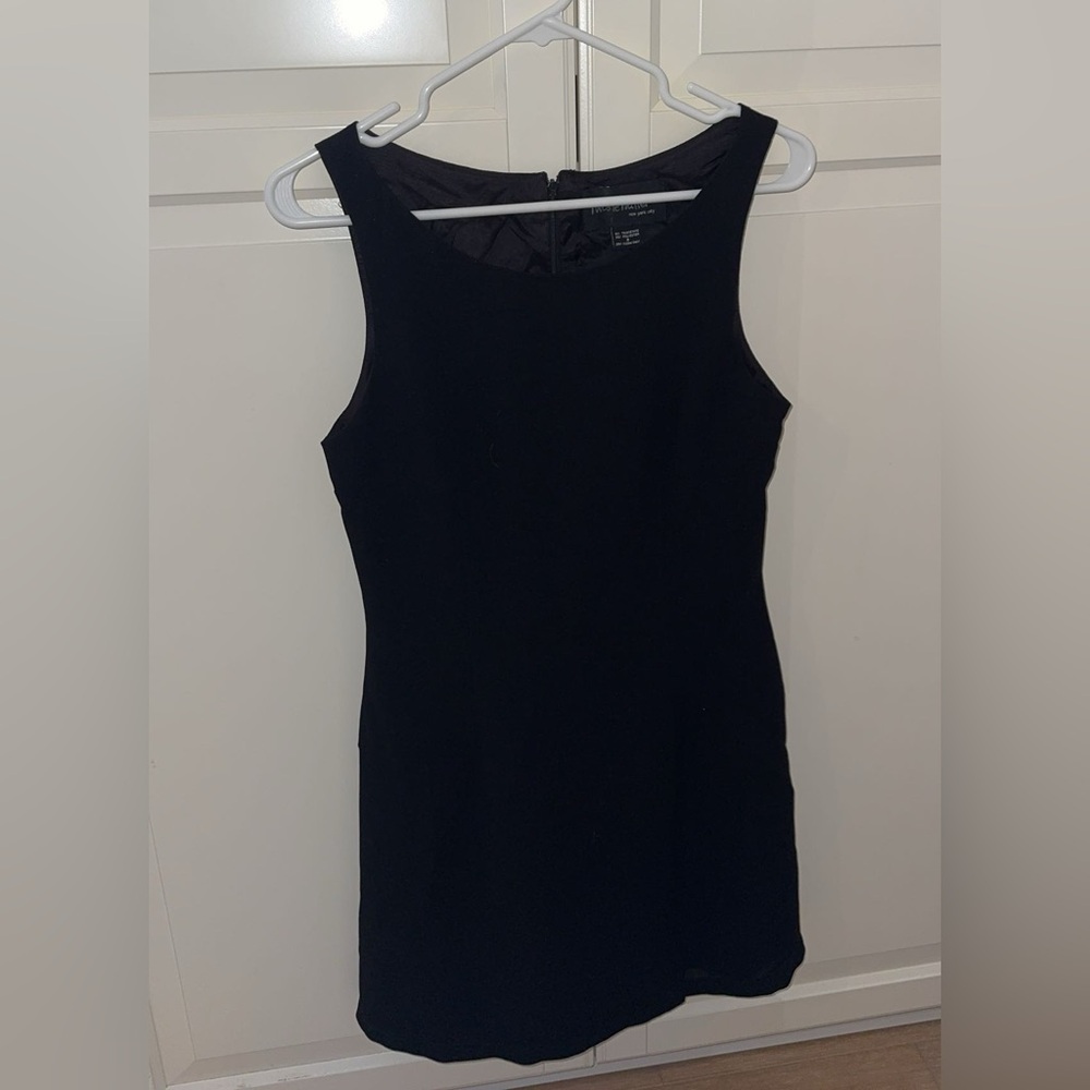 Nicole Miller Classic Black Sleeveless Dress